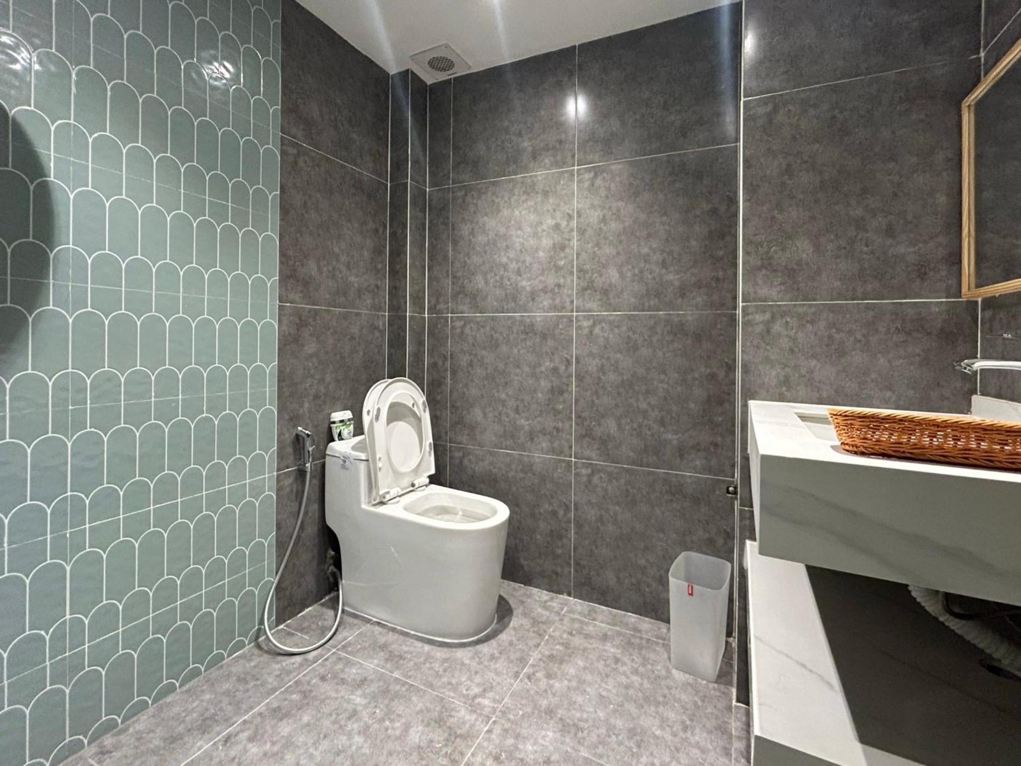 هانوي The Urban Westlake Apartment المظهر الخارجي الصورة
